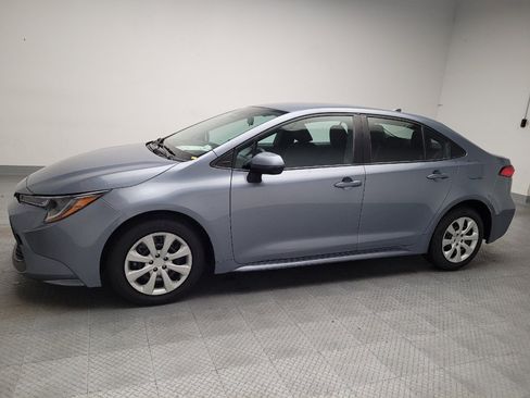 Used 2024 Toyota Corolla LE FWD image 2