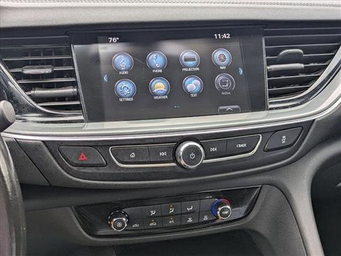 Used 2018 Buick Regal Preferred w/ Sights and Sounds Package FWD image 14