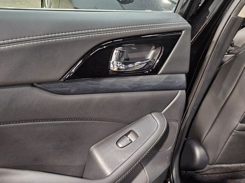 Used 2020 Nissan Maxima Platinum w/ Sport Mat Group FWD image 35