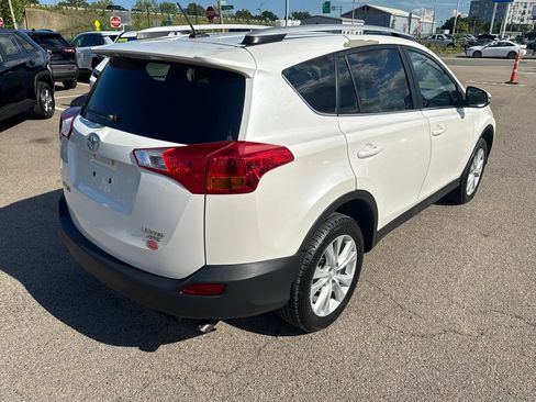 Used 2013 Toyota RAV4 Limited AWD/4WD image 9