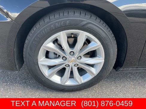 Used 2024 Chevrolet Malibu LT FWD image 9
