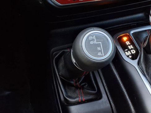 Used 2019 Jeep Wrangler Unlimited Rubicon image 19