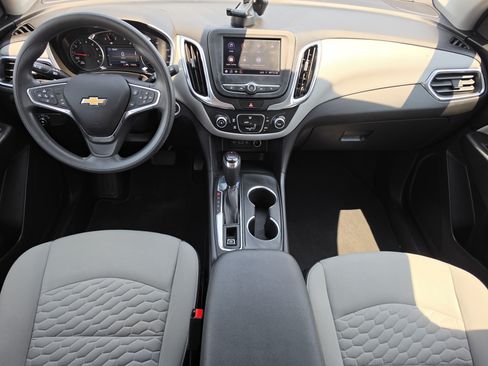 Used 2021 Chevrolet Equinox LT FWD image 6
