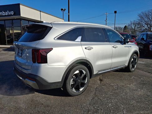 New 2025 Kia Sorento SX Prestige image 8