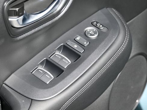 New 2027 Honda HR-V EX-L image 18