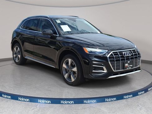 Used 2023 Audi Q5 2.0T Premium w/ Convenience Package AWD/4WD image 4