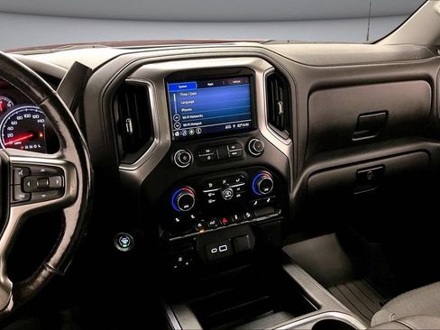 Used 2019 Chevrolet Silverado 1500 LT Trail Boss AWD/4WD image 10