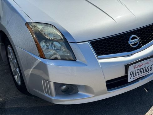 Used 2012 Nissan Sentra 2.0 SR FWD image 9