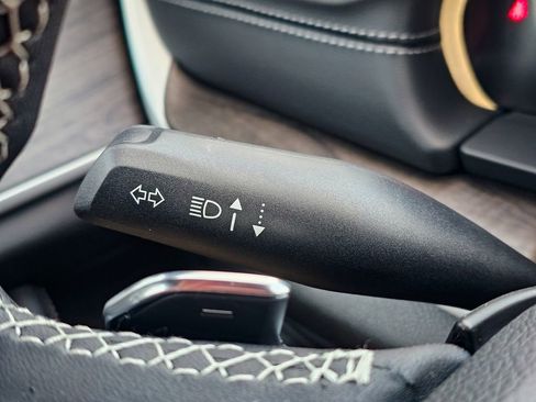 New 2025 Jeep Grand Cherokee Limited image 19