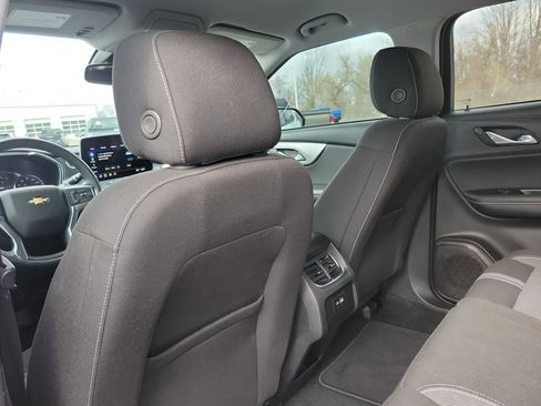 Used 2024 Chevrolet Blazer LT w/ Convenience Package image 32