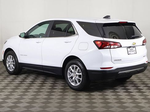Used 2024 Chevrolet Equinox LT AWD/4WD image 10