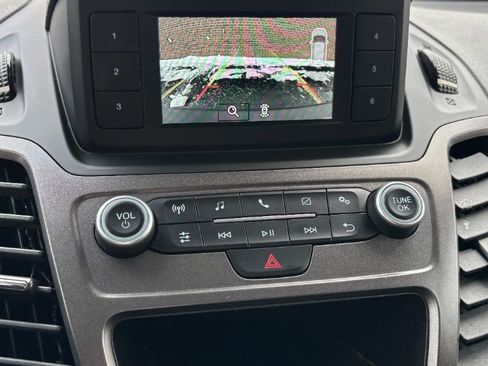 Used 2020 Ford Transit Connect XL image 17