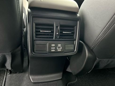 Certified 2025 Subaru Forester Premium image 26