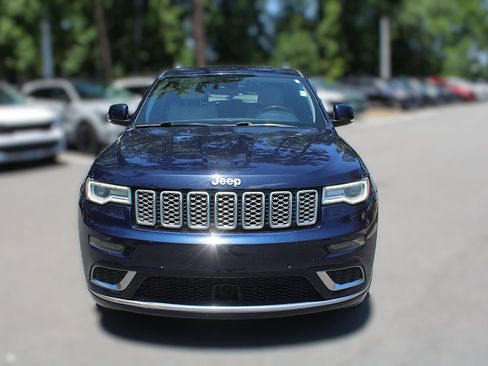 Used 2018 Jeep Grand Cherokee Summit AWD/4WD image 17