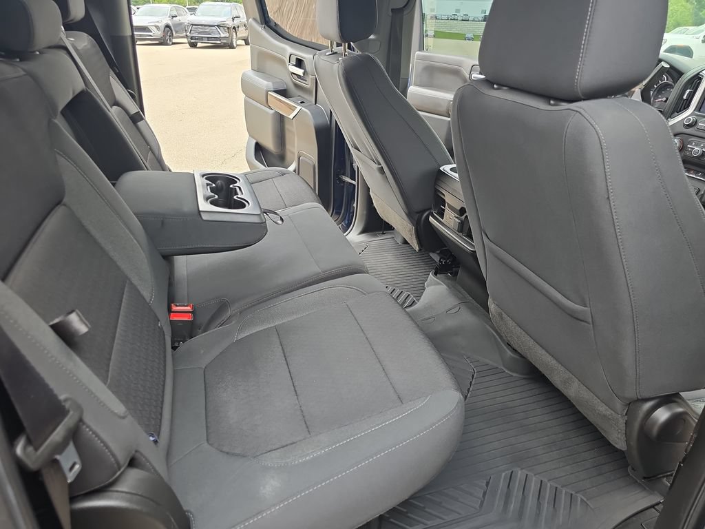 Certified 2022 Chevrolet Silverado 1500 RST AWD/4WD image 11