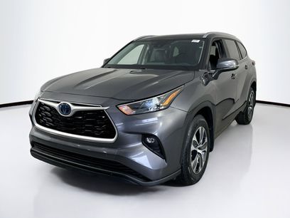 Used 2023 Toyota Highlander XLE