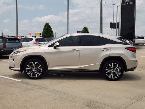 Used 2019 Lexus RX 350 FWD w/ Navigation Package image 4
