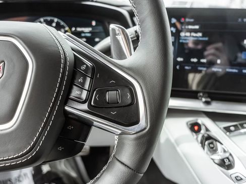 Used 2024 Chevrolet Corvette Stingray Premium Cpe w/ Battery Protection Package image 25