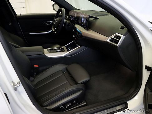 Certified 2025 BMW 330i xDrive Sedan image 34
