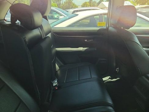 Used 2025 Honda CR-V LX image 4