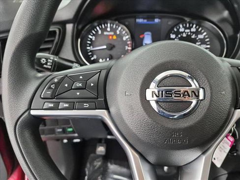 Used 2021 Nissan Rogue Sport S FWD image 29