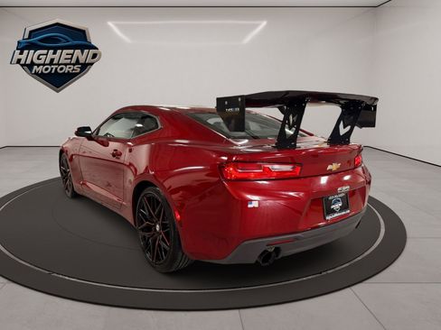 Used 2016 Chevrolet Camaro LT w/ Technology Package image 4