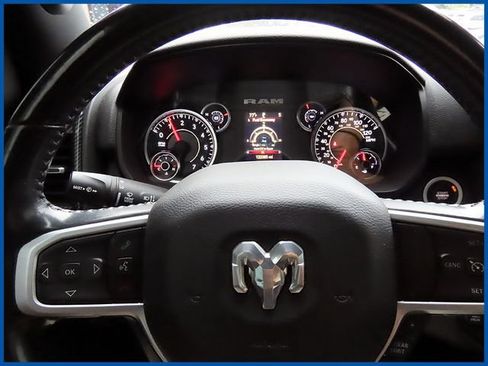 Used 2020 RAM 1500 Big Horn AWD/4WD image 20
