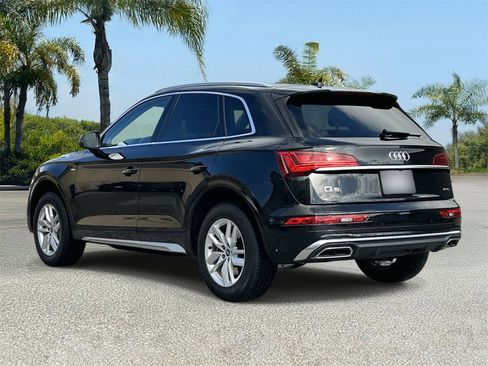 Used 2022 Audi Q5 2.0T Premium image 3
