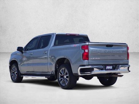 Used 2023 Chevrolet Silverado 1500 LT AWD/4WD image 8
