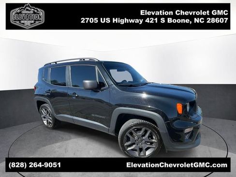 Used 2021 Jeep Renegade Latitude AWD/4WD image 1