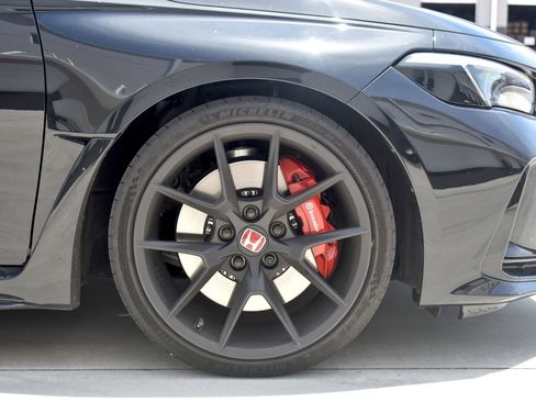 Used 2024 Honda Civic Type R image 18