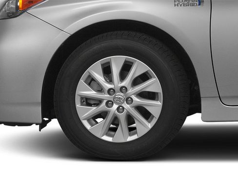 Used 2014 Toyota Prius Prime Advanced image 11