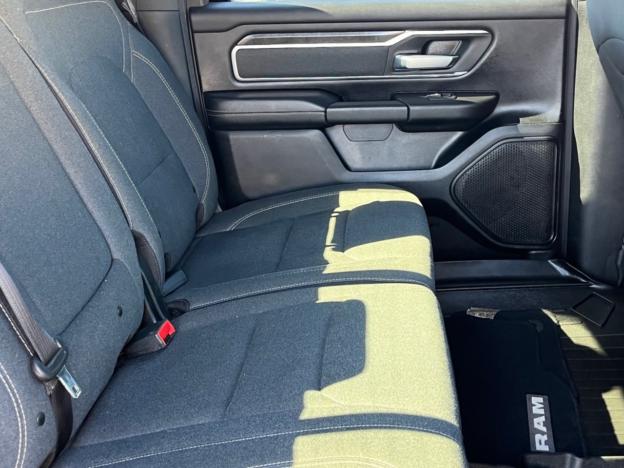 Used 2019 RAM 1500 Big Horn AWD/4WD image 11
