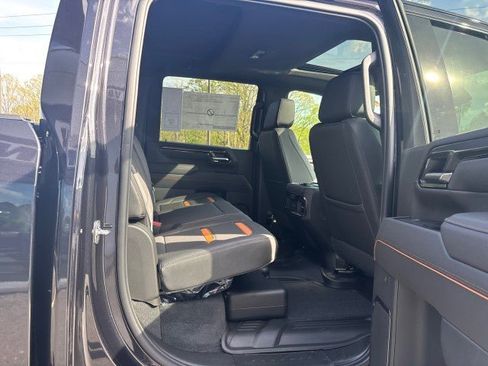 New 2026 GMC Sierra 2500 AT4 w/ AT4 Premium Plus Package image 42