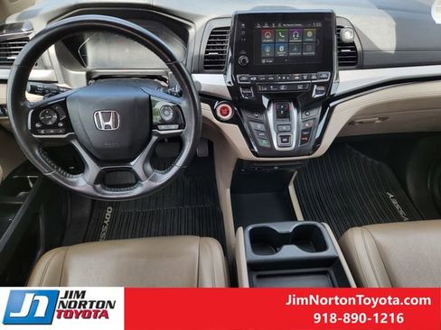 Used 2022 Honda Odyssey Touring image 27
