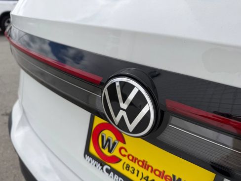 New 2026 Volkswagen Taos S FWD image 11