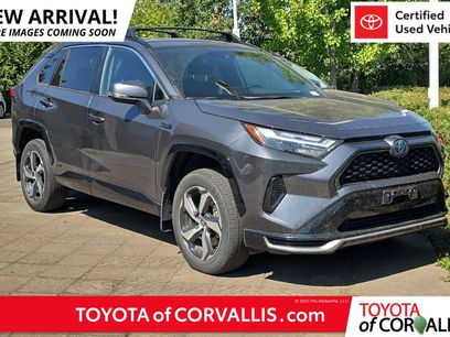 Used 2024 Toyota RAV4 SE w/ Weather & Moonroof Package