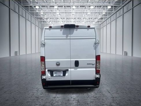Used 2025 RAM ProMaster 3500 w/ Quick Order Package 24G SLT FWD image 4