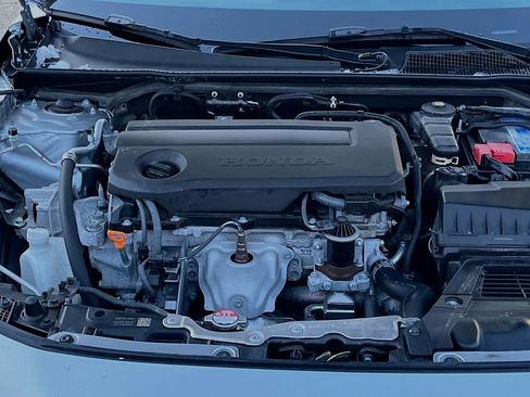 Used 2025 Honda Civic Sport image 29