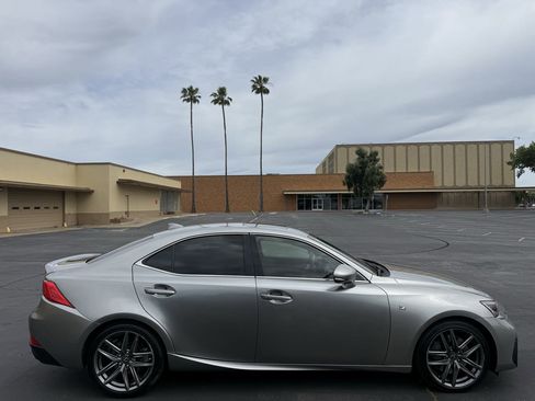 Used 2017 Lexus IS 200t F Sport w/ F Sport Package image 8