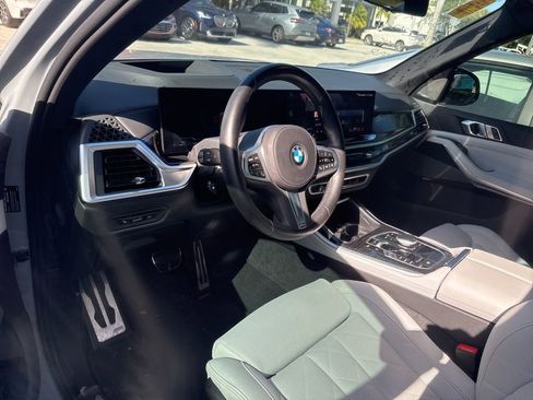 Certified 2024 BMW X5 sDrive40i w/ M Sport Package image 7