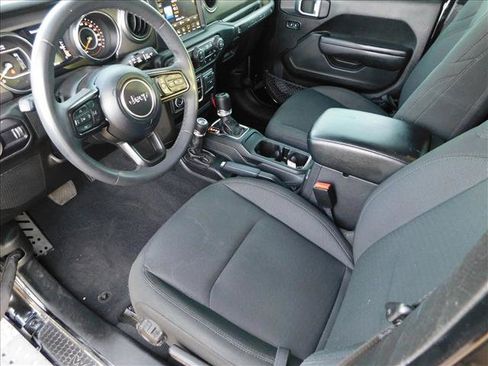 Used 2023 Jeep Wrangler Unlimited Sport AWD/4WD image 16