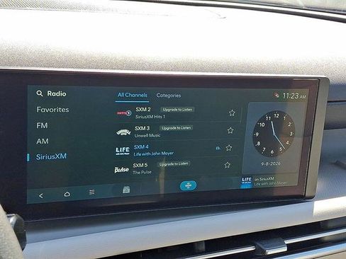 Certified 2025 Hyundai Tucson SE AWD/4WD image 42