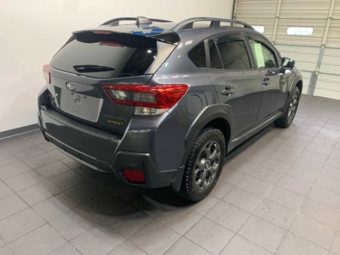 Used 2022 Subaru Crosstrek 2.5i Sport w/ Moonroof Package image 3