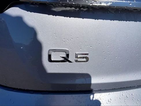 Used 2023 Audi Q5 2.0T Premium w/ Convenience Package image 8