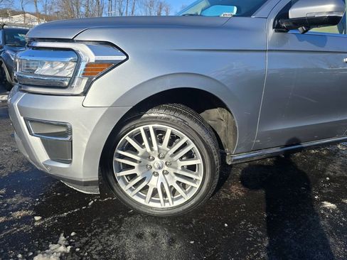 Used 2024 Ford Expedition Max Limited image 2