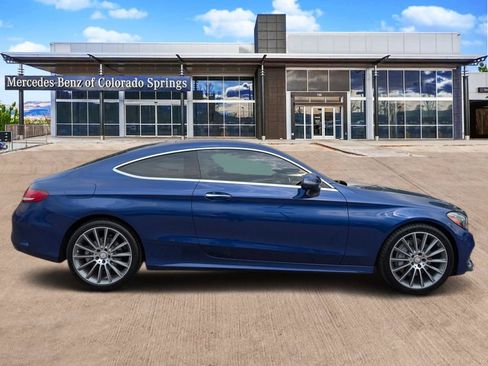 Used 2017 Mercedes-Benz C 300 Coupe image 4