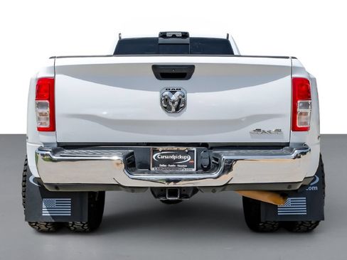 Used 2024 RAM 3500 Tradesman w/ Chrome Appearance Group AWD/4WD image 8