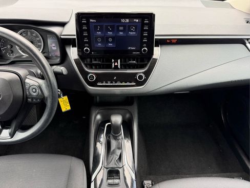 Used 2021 Toyota Corolla LE w/ Carpet Mat Package (TMS) FWD image 19