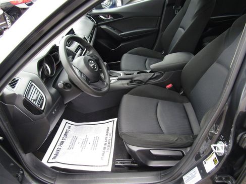 Used 2014 MAZDA MAZDA3 i Sport image 16
